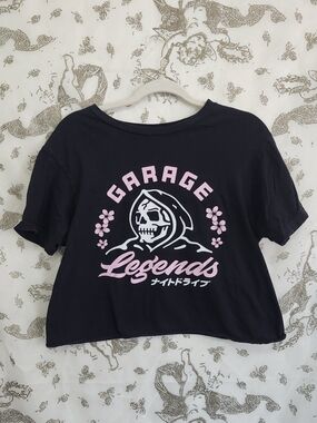 Legends Women’s Black Cropped Crew Neck Grim Reaper Print T-Shirt Size M